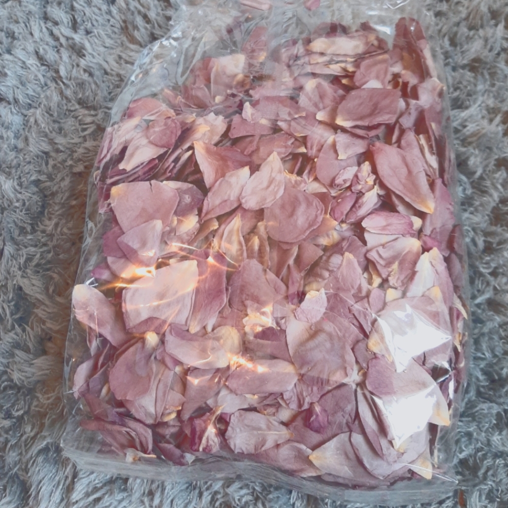 Lavender fake rose petals